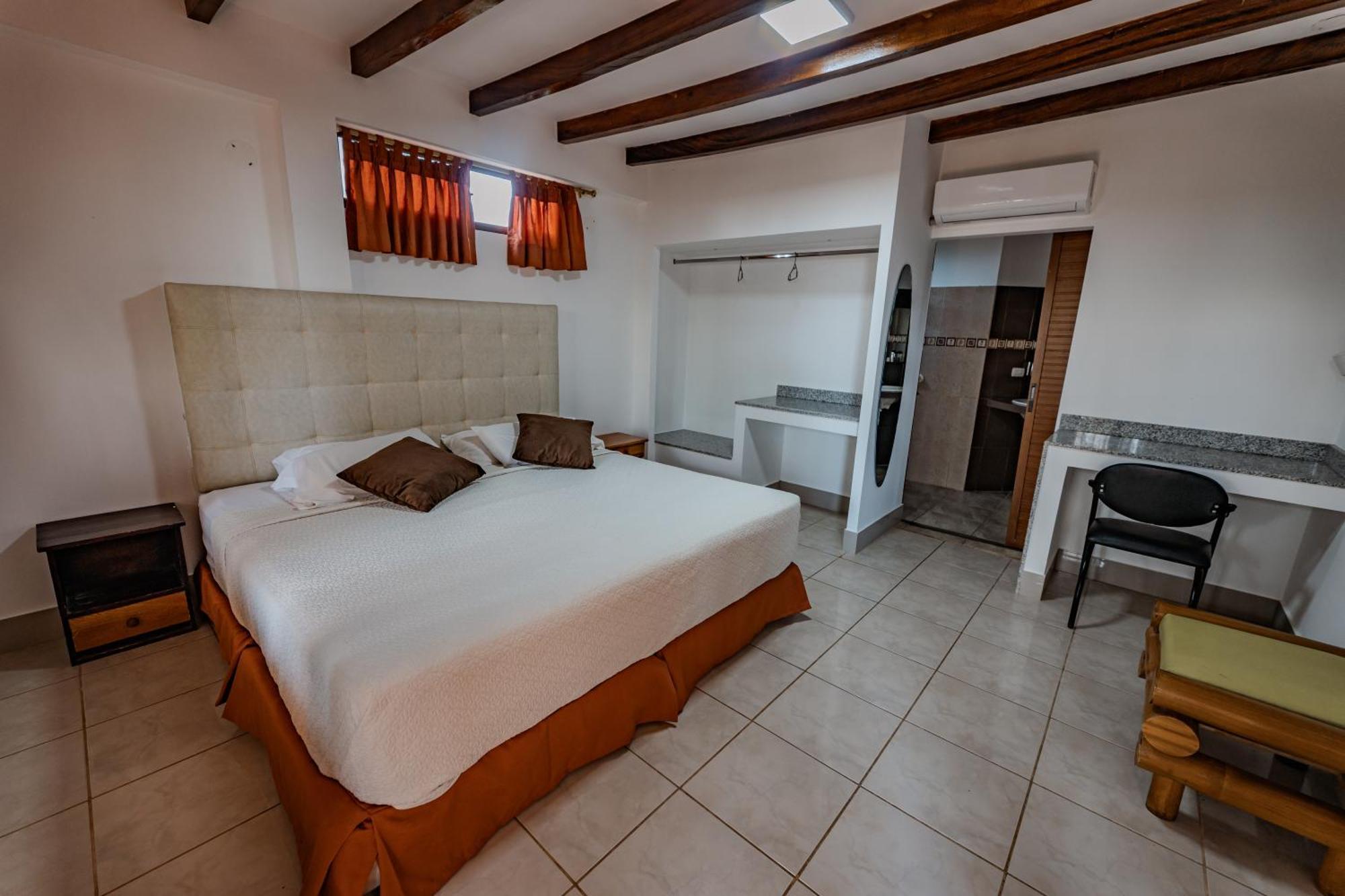Hotel Nantu Hosteria Puerto López Extérieur photo