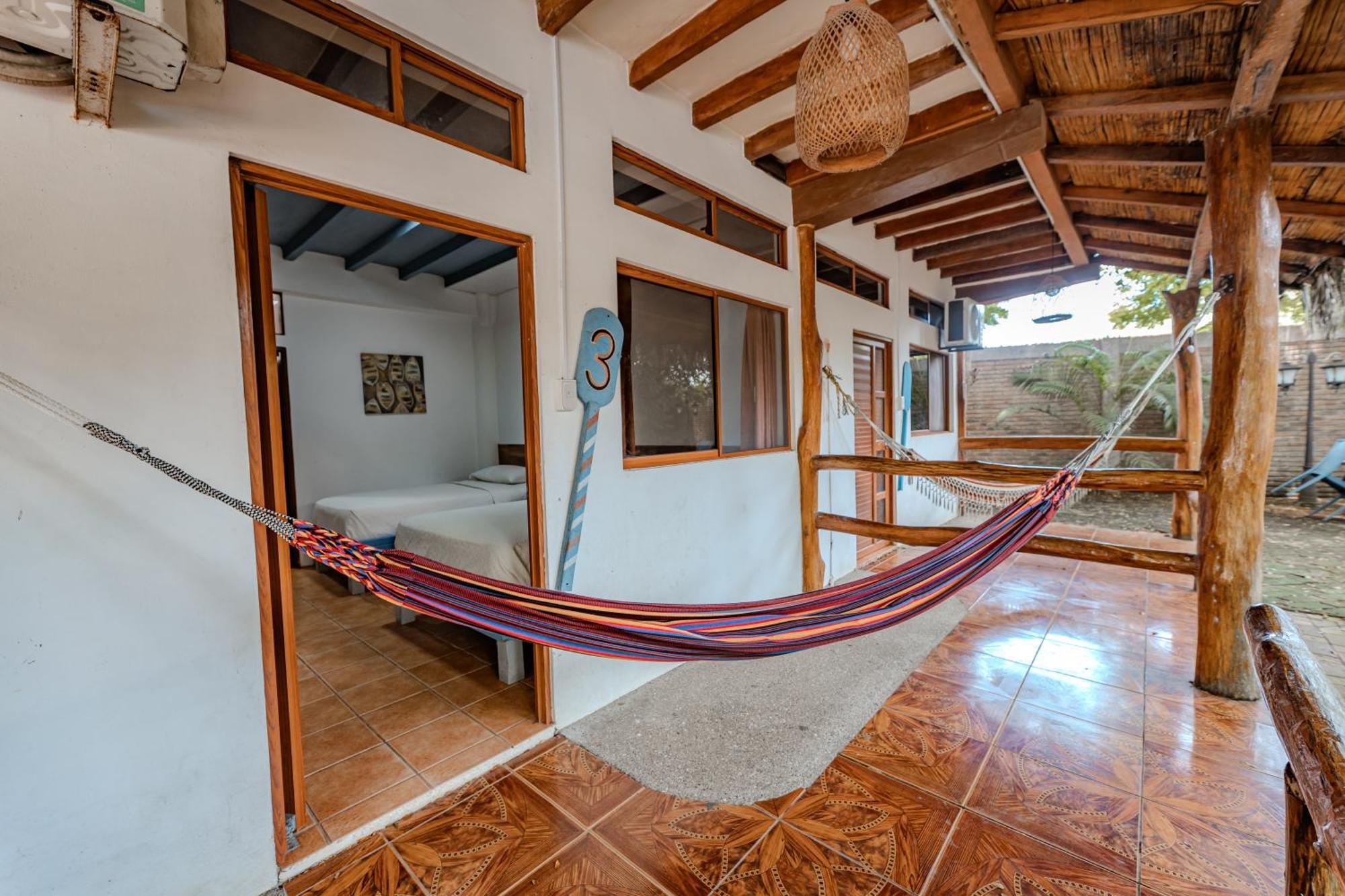 Hotel Nantu Hosteria Puerto López Extérieur photo