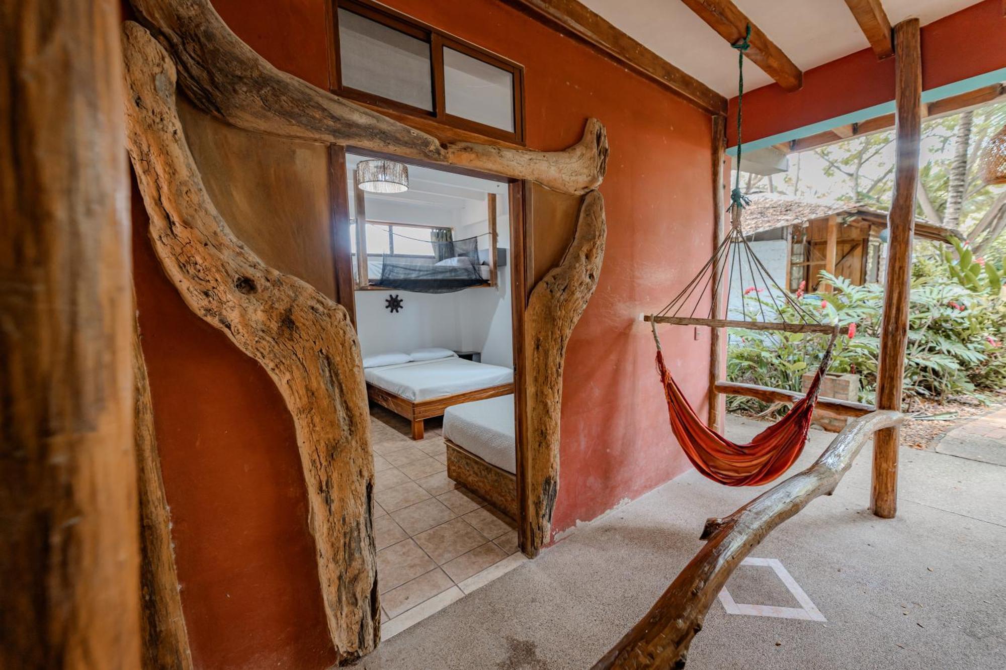 Hotel Nantu Hosteria Puerto López Extérieur photo