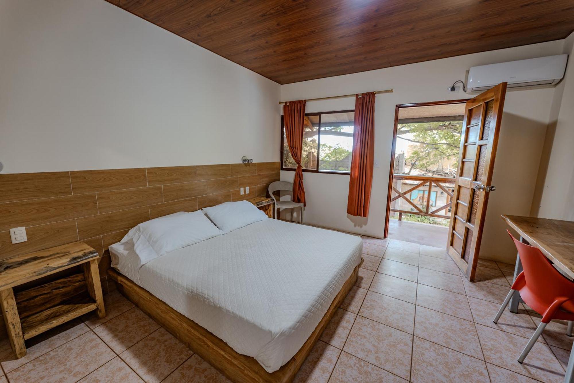 Hotel Nantu Hosteria Puerto López Extérieur photo